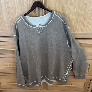 Tommy Bahama Brown Crewneck Sweater with Contrast Stitching